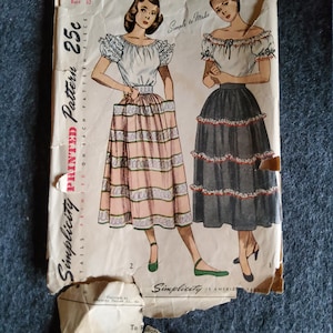 Simplicity 2391 RARE Vintage 50s or Older Full Skirt Off Shoulder Peasant Blouse Very Rita Moreno Inspired