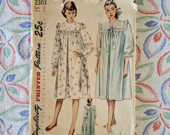 Patrón de costura Simplicity 2303 para vestido de hospital o maternidad, corte A, estilo vintage años 40, botones en la espalda, talla 12, busto 30.