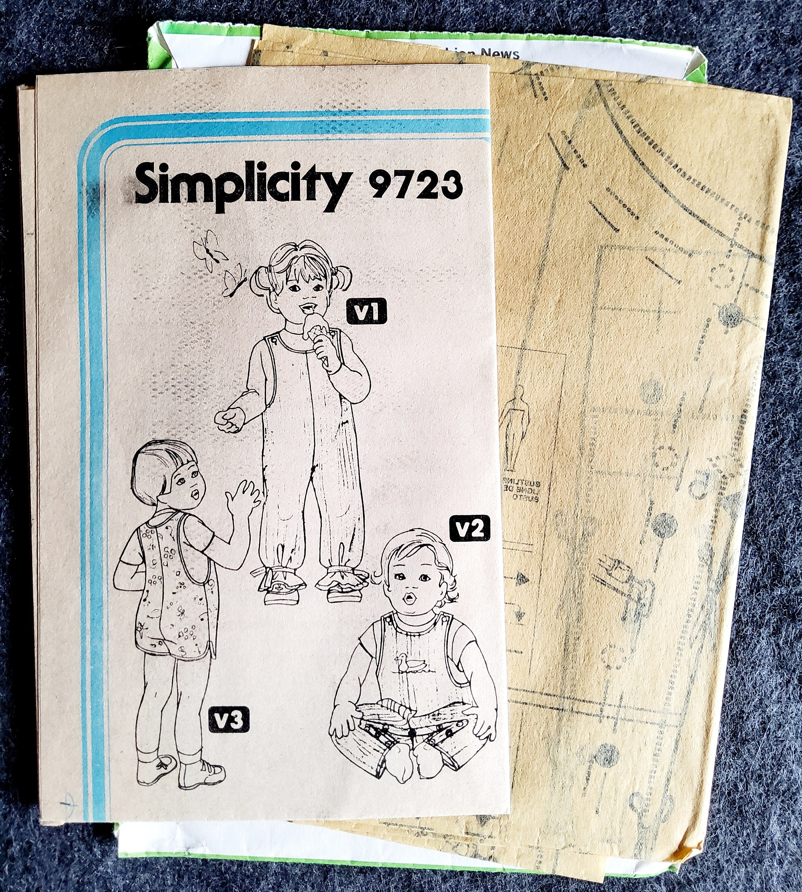 Simplicity 9723 Complete Uncut FF or Cut Complete Vintage 1980