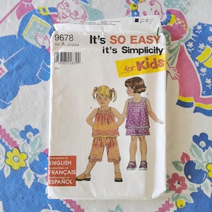 Simplicity 9678 Complete Uncut Factory Folds Vintage 2001 Sewing Pattern Summer Tops Shorts Capris Toddler 1/2-4