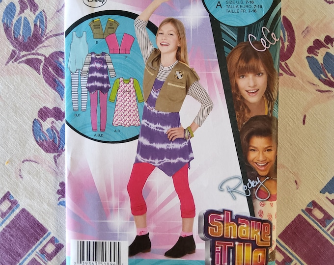 Simplicity 1894 Complete Uncut Factory Folds Sewing Pattern Disney(01)