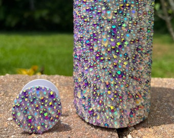 Check out this bling tumbler and phone grip gift set!
