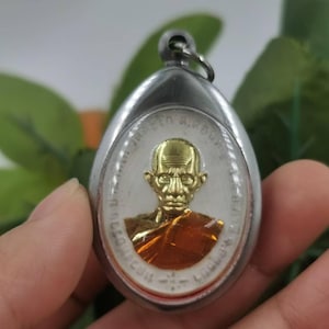 Thai Unique Amulet Pendant, Magic Thai Amulet Pendant,Phra LP&#39; Ruay Wat Tako,Temple Coin Lucky Necklace Stainless Steel Protect Bring Wealth