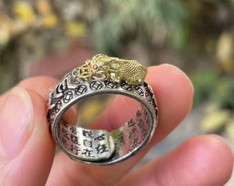 Anillo de pixiu de cobre exquisito hecho a mano, ajustable, tipo banda de oración, joyería para hombres y mujeres.