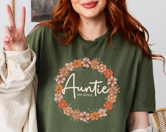 Promoted To Auntie Shirt Wildflower Personalised Auntie Shirt New Auntie T-Shirt Aunt Pregnancy Reveal Gift Cool Aunt Shirt Auntie Era