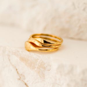 Stackable Signet Rings, Tarnish-Free stackable Ring Set, 18k Gold Plated rings, Minimalist Jewelry, Waterproof  Rings, Gift for her
