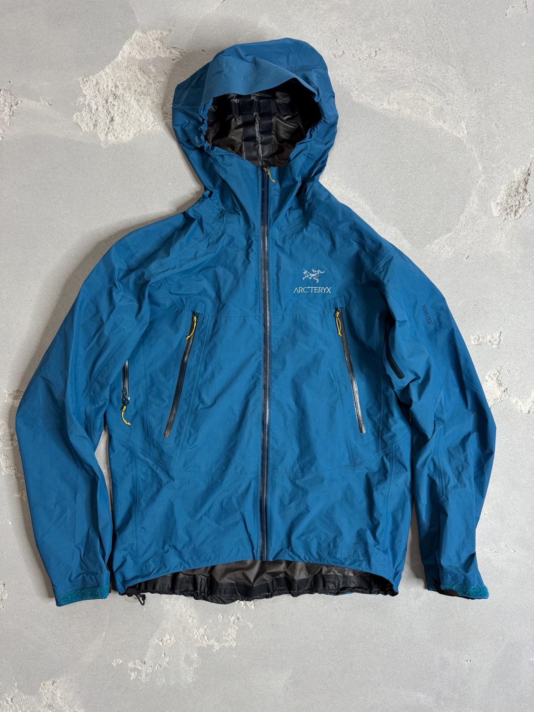 アークテリクス　XS NWT Women's Arc'teryx Blue Alpha Goretex Hooded Waterproof