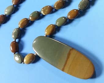 Rare....Oregon Picture Jasper Necklace....Very Beautiful !