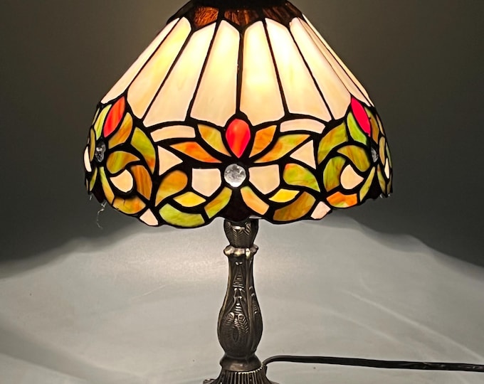 Floral Tiffany Table Lamp, Home Decor, Handmade Antique Lighting, Flower Tiffany lamp