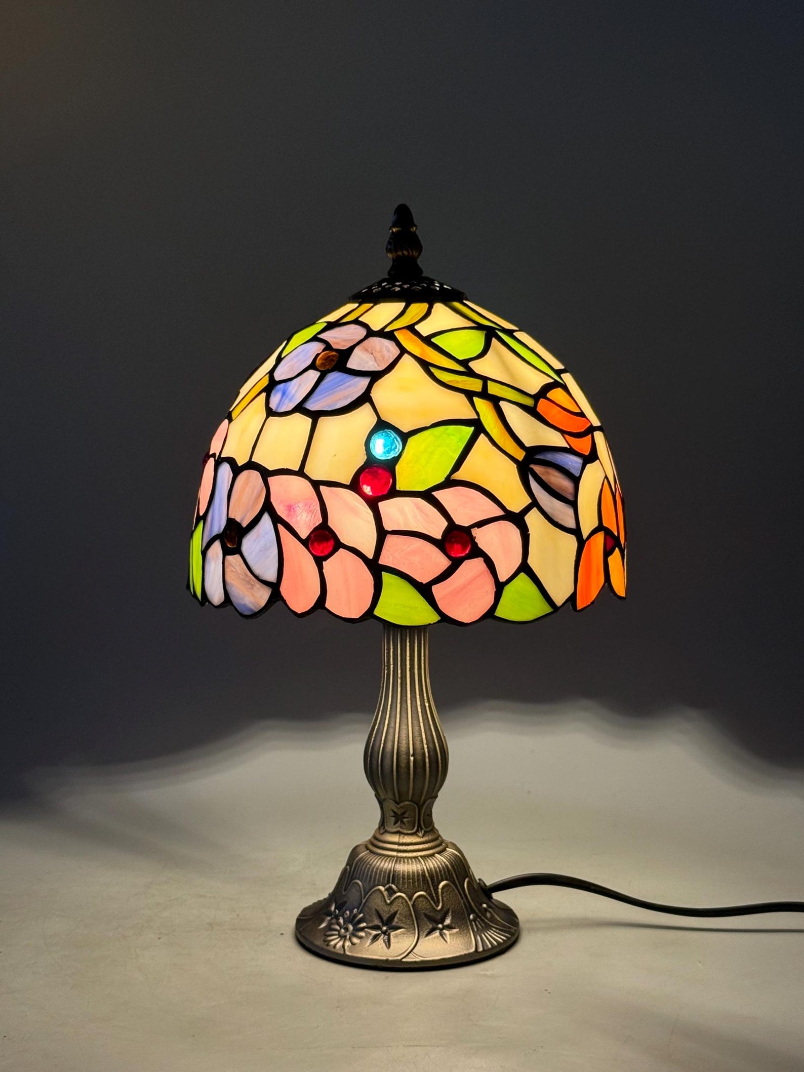 Floral Tiffany Table Lamp, Home Decor, Handmade Antique Lighting, Flower Tiffany lamp - Pink Wisteria