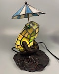 Frog Umbrella Tiffany Table Lamp, Home Decor, Handmade Antique Lighting, Animal Tiffany lamp, Garden Decor
