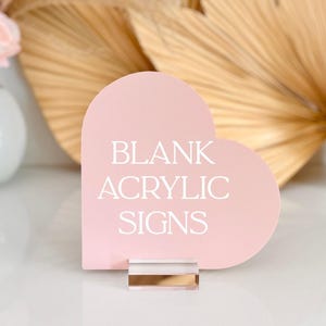 Herzförmiges Rohling 1/8 "Acryl, Laserschneiden, UV-Druck DIY Braut, Hochzeit Schilder, klares, mattweißes Laserable Craft Tischschild