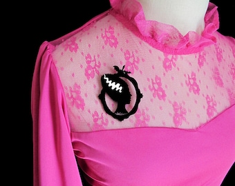 Bride of Frankenstein Silhouette Brooch / Pin (C.A.B. Fayre Original Design)
