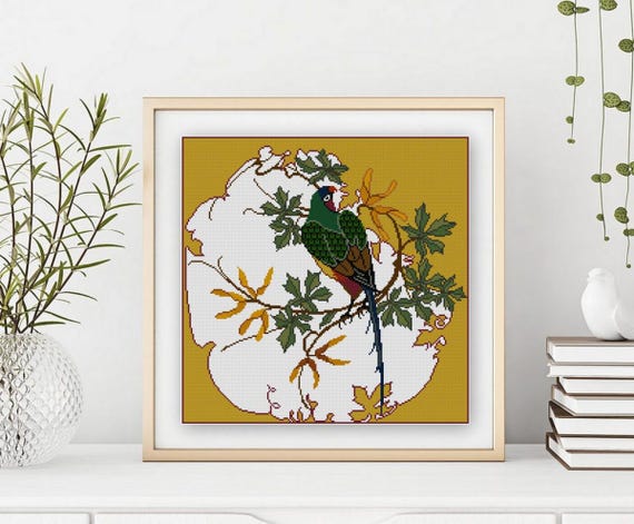 エキゾチックな鳥のクロスステッチパターン PDF プレート No. 6 緑と赤