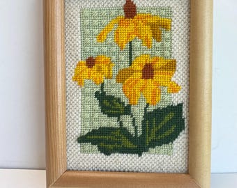 Vintage Needlepoint, Flower Fiber Art, Yellow Flower
