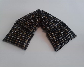 Heating Pad  /Cold Heat Pack/ Neck Shoulder/ Flax Seed, Scented or Uscented -Black Gold Arrows