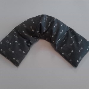 Heat Pack or Cold Therapy Wrap/ Neck Shoulder/ Flax Seed, Rice Heating Pad,Scented or Unscented  -Gray Arrows