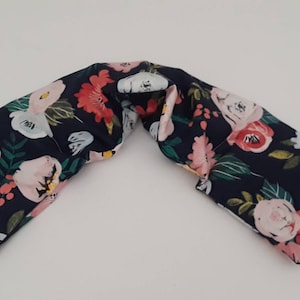 Rice Heating Pad, Heating Pack, Heated Neck Wrap, Microwave Heating Pad, Flax seed, Scented or Unscented - Navy Floral