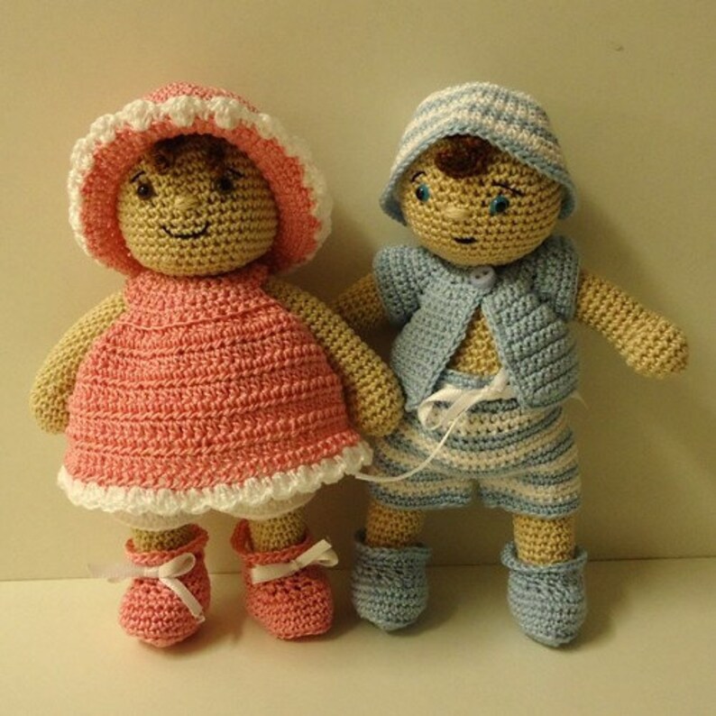 crochet dress up doll