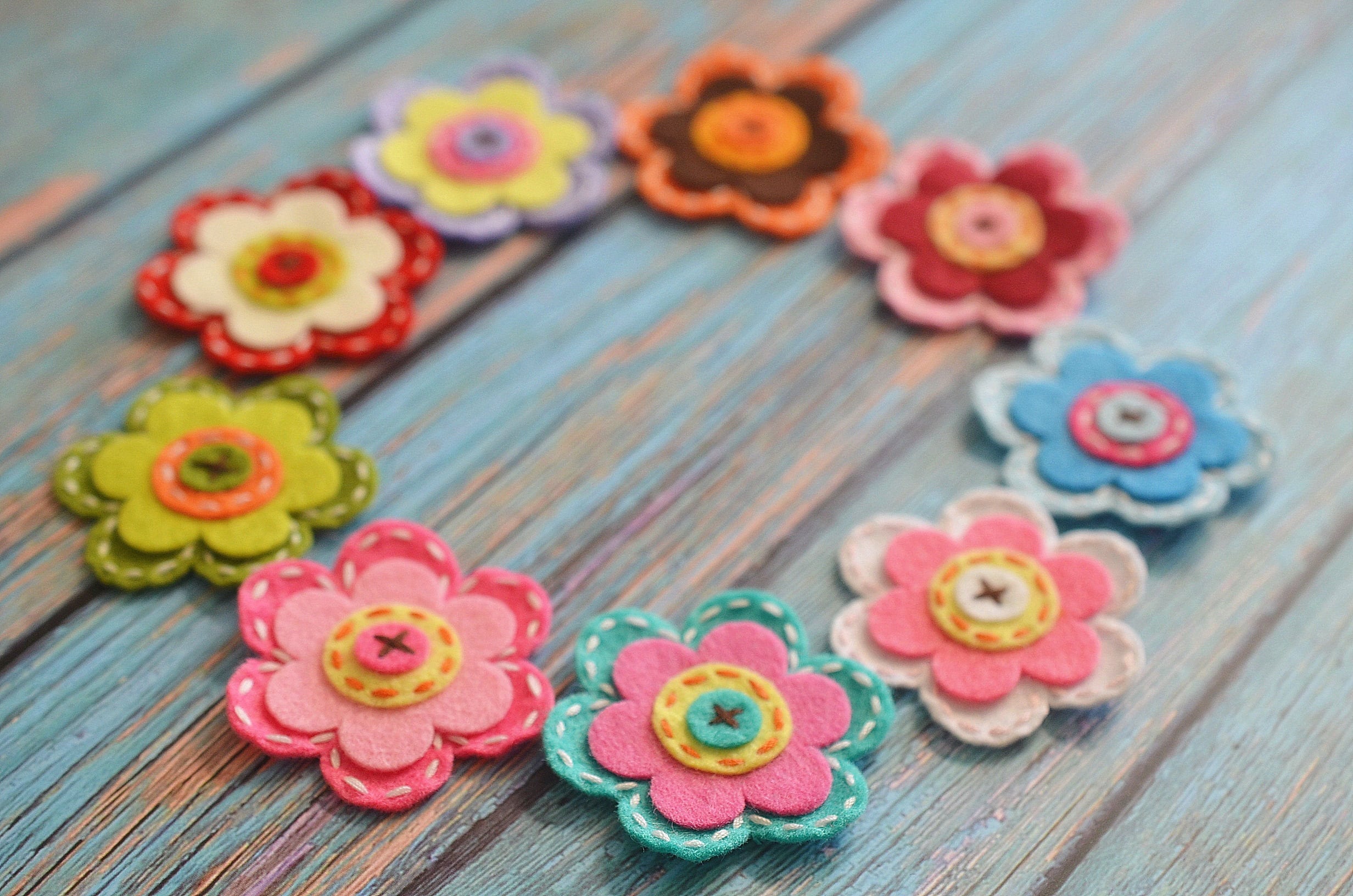 New! Set of 6pcs handmade felt flowers (FT2822)