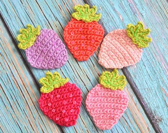 NEW! Set of 5pcs handmade crochet strawberry--mix colors (CT295)