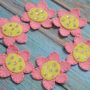 New! Set of 6pcs handmade felt flowers--baby pink/yellow (CL1933)