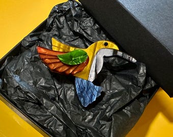 Acrylic Hummingbird brooch/ Hummingbird brooch/Cute Gift/Funny brooch/Laser Cut Acrylic/Handmade brooch/colorful hummingbird
