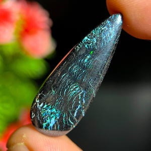 Cheapest opal matrix australia teardrop big size straw pattern green 19.30cts