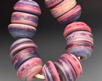 15 piezas de tambores y tapas rústicas con efecto tie-dye - Cuentas de vidrio hechas a mano de Leah