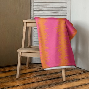 Rayures roses et orange - Flammes - Design sympa - Serviette de plage et de piscine