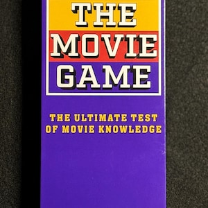 The Movie Game – Leuk kaartspel voor filmliefhebbers | Game-avondpret, reisspel, drinkspel, cadeau voor volwassenen en tieners