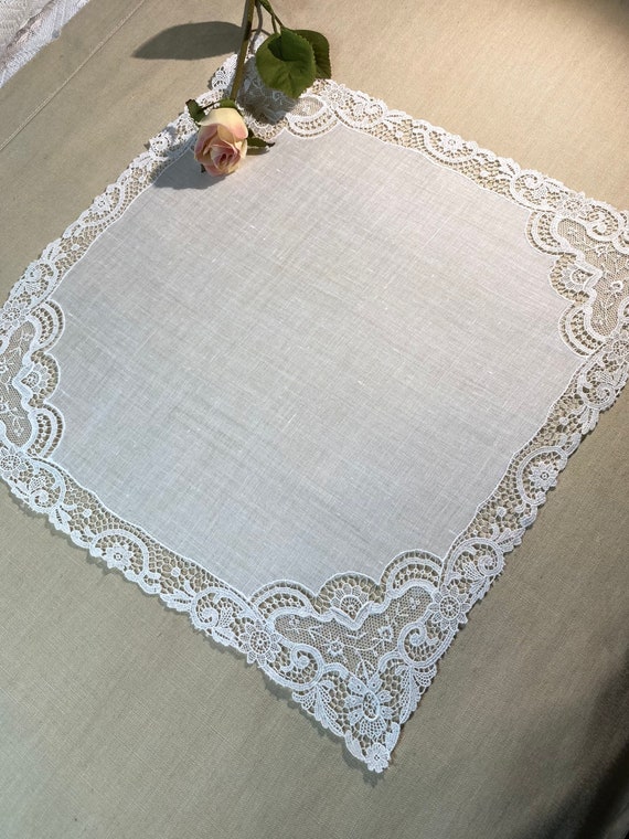 Vintage White Lace Bridal Hanky - Wedding  Hankie… - image 3