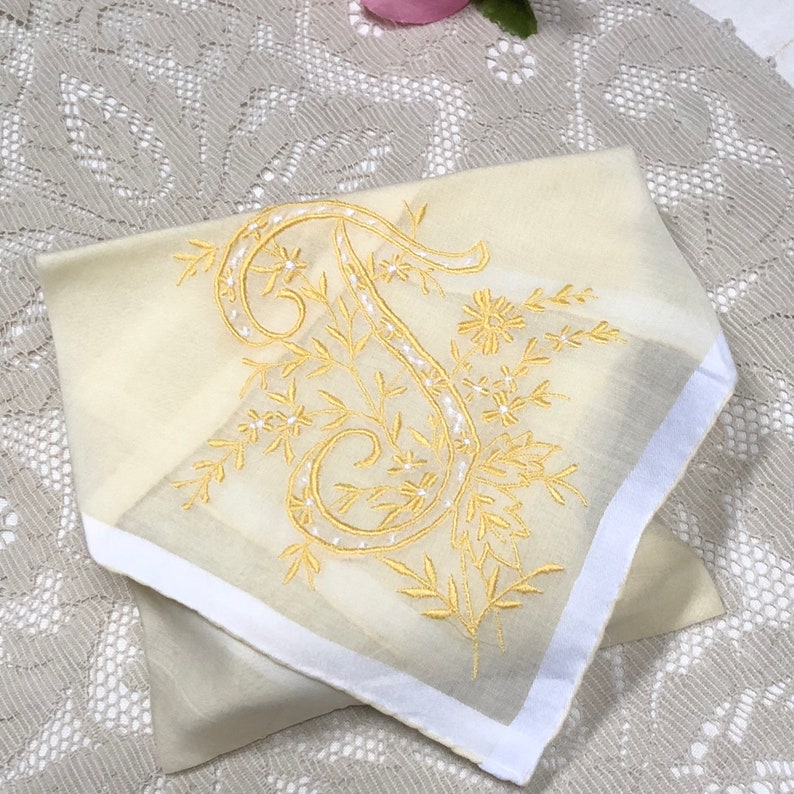 Lavender Sachet Made from an Initial T Vintage Yellow and White Handkerchief Bridal Wedding Bridesmaid Party Housewarming Hostess Gift