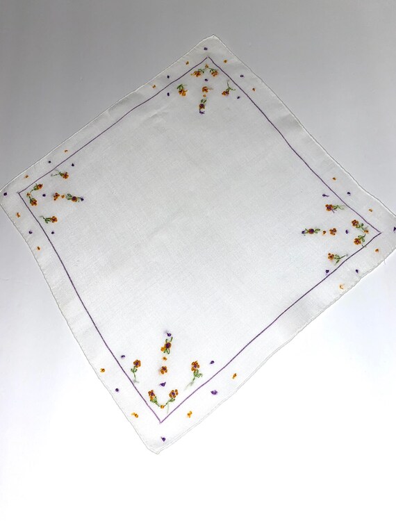 Antique White Hanky with Embroidered Flowers - Han