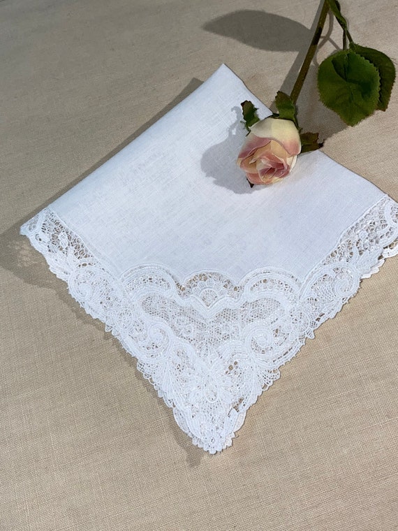 Vintage White Lace Bridal Hanky - Wedding  Hankie… - image 4