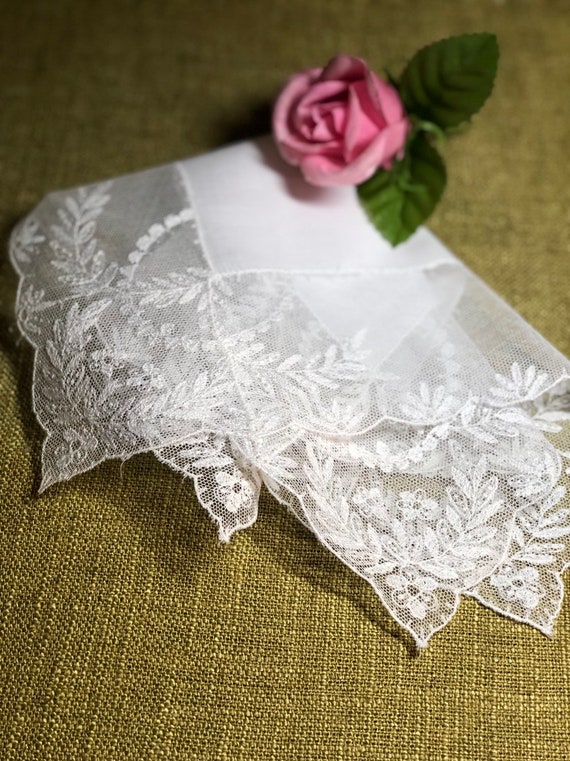 Vintage White Lace Bridal Hanky - Hankie Handkerc… - image 10