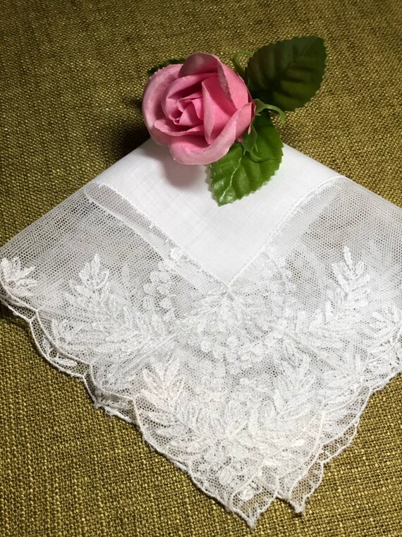 Vintage White Lace Bridal Hanky - Hankie Handkerc… - image 4