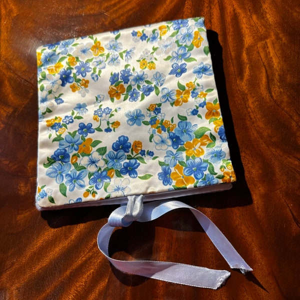 Vintage Handkerchief Holder Etsy