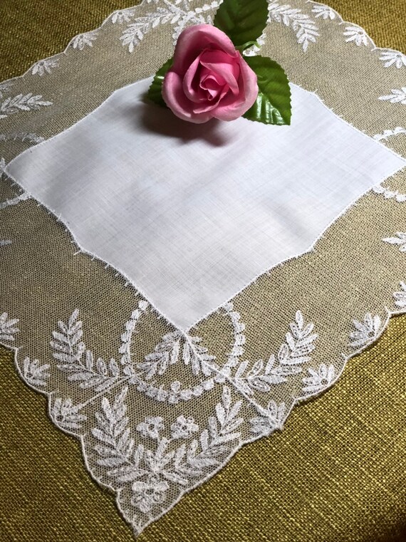 Vintage White Lace Bridal Hanky - Hankie Handkerc… - image 9