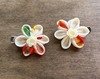 Cream Vintage Kimono Fabric Mini Kanzashi Hair Clips