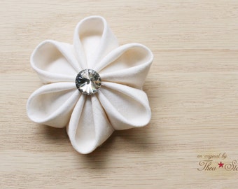 Bright White - Fabric Hair Kanzashi Flower Hair Clip