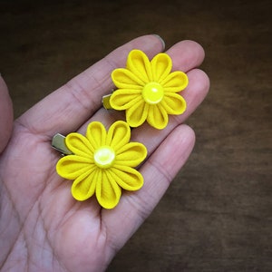 Vibrant Yellow Vintage Kimono Fabric Kanzashi Mini Hair Clips image 2