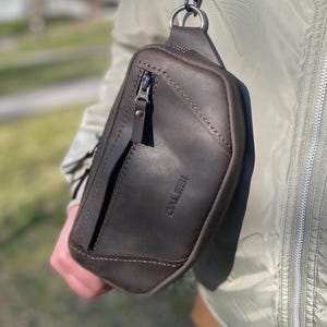 Crossbody Bag Belt Bag Leather Leather Crossbody Purse Fanny Pack Leather Belt Pouch Mobile Phone Belt Pouch Leather Waist  Minimalist Gift