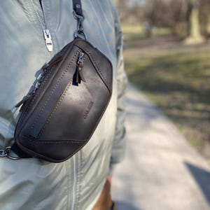 Crossbody Belt Bag Leather Leather Crossbody Purse Fanny Pack Leather Belt Pouch Mobile Phone Belt Pouch Leather Waist Bag Key Wallet Men