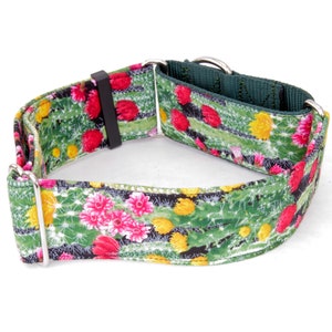 Cactus Flower Dog Collar 1&quot; - 2&quot; Widths - Buckle or Martingale