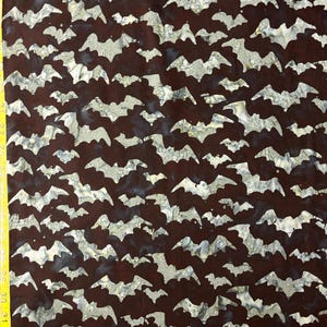 Bats Purple & Gray Batik Timeless Treasures Fabric ( Yard or Half Yard ) halloween scary spooky