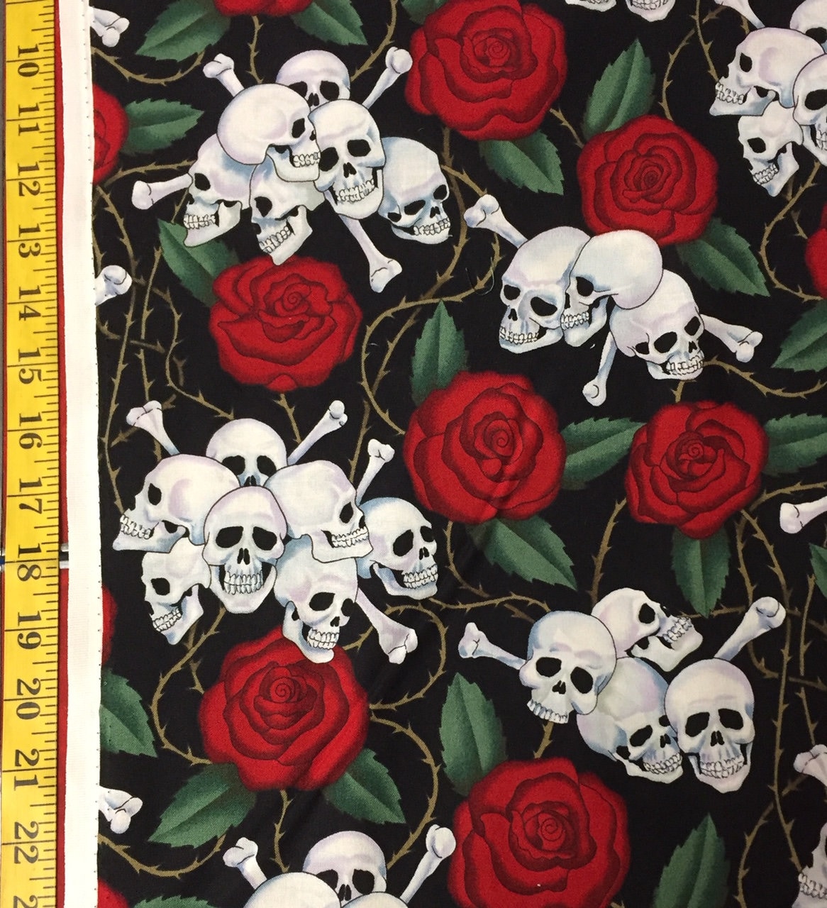 Skull and Roses - Alexander Henry Fabric - Skulls, Skull, Red Roses ...