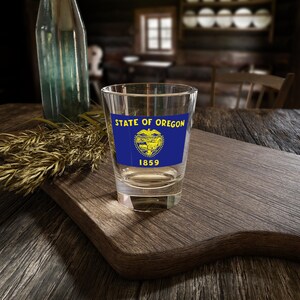 Oregon Flag Shot Glass, Celebrate Heritage, Perfect for Gifts, Home Bar Decor, Unique Collectible, 1.5oz Drinkware
