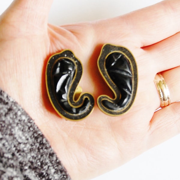 Vintage 60s Earrings Signed Celia Sebiri Paisley Shaped Black Onyx in Brass Clip On Mid Century