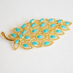 Vintage 70s Ornate Brooch Faux Persian Turquoise Gold Tone Leaf image 5